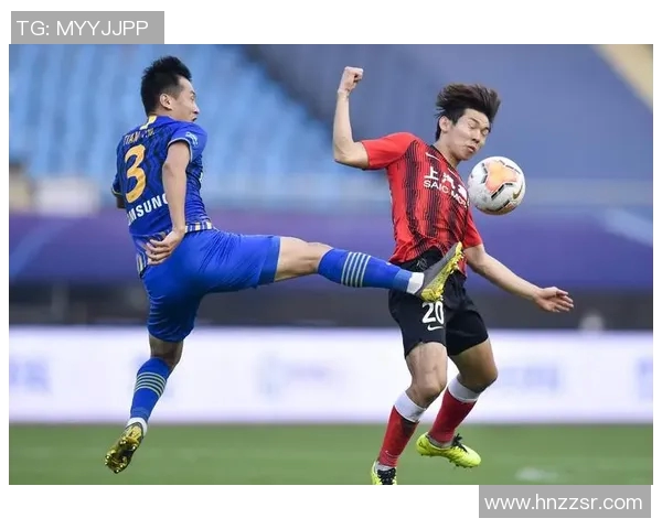 上港队与江苏苏宁激战正酣比分悬念引发球迷热议